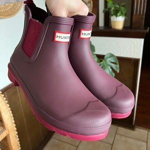 NWOT Purple Hunter Chelsea Rain Ankle Boots